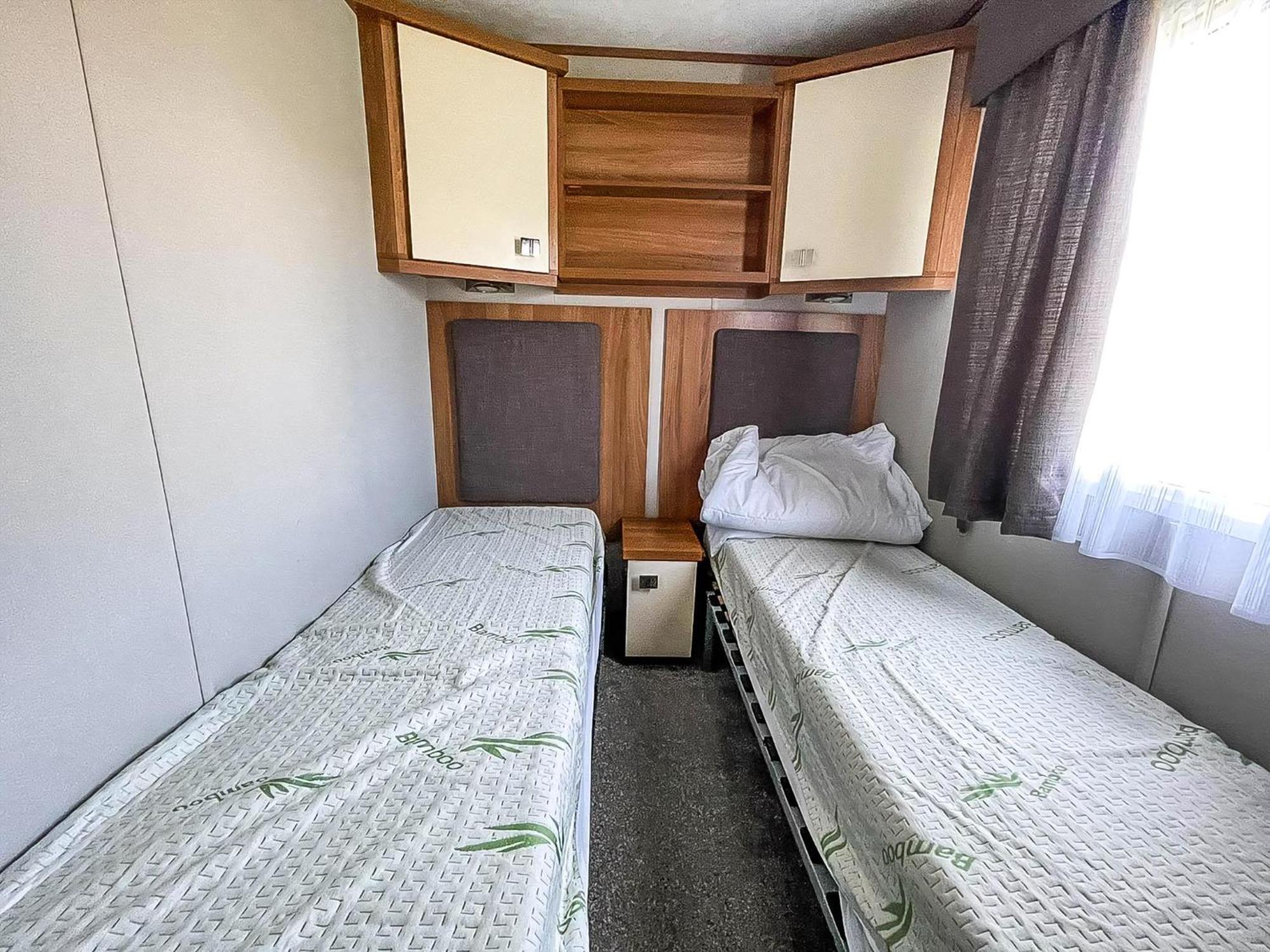 Lovely 8 Berth Caravan At Sunnydale In Lincolnshire Ref 35239S Louth  Exterior foto